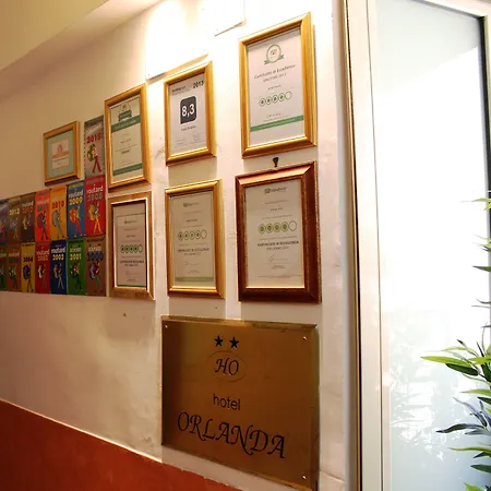 奥兰达酒店 2*