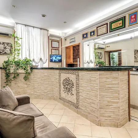 Orlanda Hotel